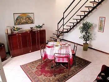 Apartahotel Santa Rosa Roma